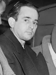 Oscar Collazo López nació el 20 de enero de 1914 en el barrio Pajonal del  pueblo de Florida, Puerto Rico. Nacionalista puertorriqueño. Hijo de  Eduardo Collazo Gago y Trinidad López Dávila, Oscar