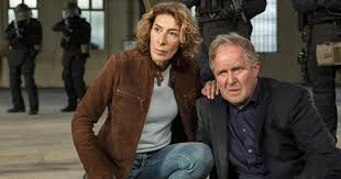 Sie sagt von sich selbst, dass ihr die schauspielerei mehrfach das leben gerettet hat. Adele Neuhauser Tatort Ard Das Erste