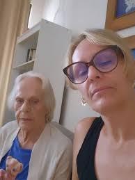 📢 Histórias de uma Dinamarquesa Baiana, minha mãe. * Take 29 e 30- Aulas  de Yoga e o plantão da fraternidade. Local que ela trabalhou de forma  voluntária por muitos e muitos anos. * Irão aos domingos( ...