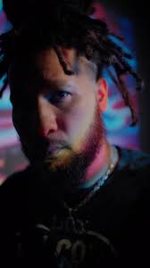 If you haven’t gotten a chance check out my latest project “Reality Is  Wrong” link in bio appreciate yall 🤙🏽🖤, ., ., ., #randb #alliwantisyou  #pricelessmoments #melodies #creativevideos