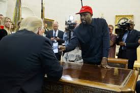 Kanye omari west (born june 8, 1977) is an american rapper, singer, songwriter, record producer, entrepreneur and fashion designer. Die Trump Mutze Macht Kanye West Zu Superman