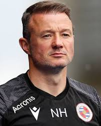 Noel Hunt » Bilanz unter arbitre Roger East