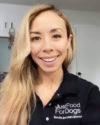 Annette Bogan's Instagram, Twitter & Facebook