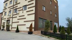 Le nom afumaţi est dérivé du verbe… … Grande Palace Hotel AfumaÅ£i Romania Overview