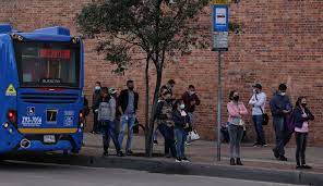 Igualmente, se estableció que el personal de servicio doméstico debe ingresar a laborar desde las 10 a. Bzcobkfvxsgl0m