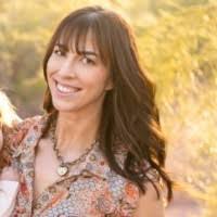 Mollie Everett's Instagram, Twitter & Facebook