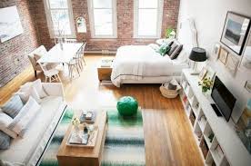 Meubler Un Studio 20m2 Voyez Les Meilleures Idees En 50 Photos Studio Meuble Comment Meubler Un Studio Comment Amenager Un Studio