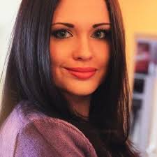 Penelope Parr (@alemolero99)