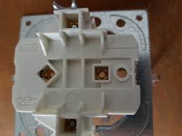 0 resultaten voor busch jaeger doppelsteckdose. Doppelsteckdose Von Busch Jager Installieren Doch Wo Kommen Die Kabel Rein Bei Den Alten Steckdosen Ist Mir Das Klar Aber Bei Dieser Siehe Abb 1 4 Elektrik Steckdose