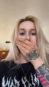 Female trucker with 7 years experience