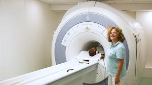 Meine radiologie holding, based in frankfurt am main, supports radiological, nuclear medicine and radiation therapy practices as a financially strong investor and professional management partner on the path of succession planning. Leistungen Radiologie Koln Nord