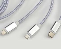 Mini usb predates the micro usb and both have five pins. The Differences Between Mini Usb Micro Usb And Usb C Explained Memory Suppliers