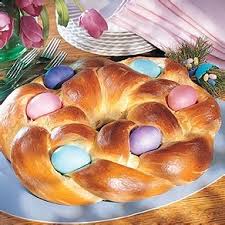 Individual italian easter bread rings.easy step by step directions. Arjezgukdtfrtm