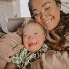 Mama Sweatshirt with Kids Names