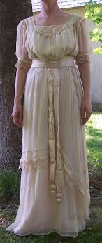 Pin By Joy On Wishful Thinking Fashions Gibson Girl Old Fashion Dresses Edwardian Fashion