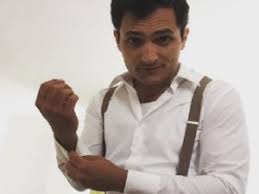 In un'intervista rilasciata a tele sette il protagonista de il paradiso delle signore ha ringraziato pubblicamente la moglie per averlo aiutato a crescere e. Alessandro Tersigni La Nuova Vita Con La Moglie Maria Stefania E Il Figlio