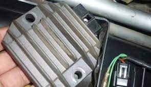 Aug 10, 2017 · klo mio m3 125 brapa ukuran nya bang dan klo persamaan nya dengan apa mio mm3 12. Warna Kabel Soket Regulator Mio M3