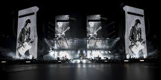 Terzo lavoro in studio con la loro etichetta dal 1997 è organista presso la basilica di santa maria del sasso, a bibbiena (ar). The Rolling Stones Le Cinque Canzoni Della Instancabile Ed Intamontabile Rock Band Biosong Inside Music Nel Cuore Della Musica