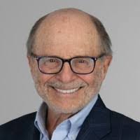 Carrie Maurer's Instagram, Twitter & Facebook