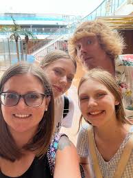 Do all the stores close at 5pm Halloween weekend?