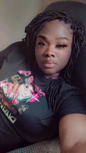 Hello. My name is Lorena, I'm 34 years old, I'm from Brazil and I've been  in Marietta for a few days. Is there anyone from the group that we could  meet for