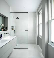 Small bathrooms often come with awkward layouts and dimensions but try not to see hopefully those 10 ideas of walk in showers for small bathrooms help you to design the bathroom perfectly. 75 Beautiful Walk In Shower Pictures Ideas August 2021 Houzz