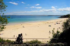 High pressure across the majority of the uk looks to bring a lot of dry and settled weather at first. Cornwall Weather Makes It Look Like The Caribbean Ahead Of May Bank Holiday Weekend Cornwall Live