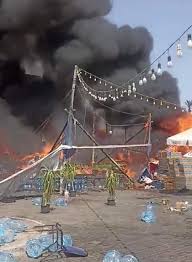 السيطرة على حريق اندلع في أحد معارض السلع الغذائية بشرم الشيخ