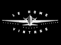 Le Home Vintage Plane Vintage Planes Retro Logos Antique Logo