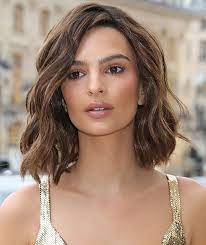 Emily ratajkowski just debuted a retro bob haircut at the tony awards emily ratajkowski just debuted a retro bob haircut at the tony awards. Emily Ratajkowski Short Haircut Pixie To Bob Looks