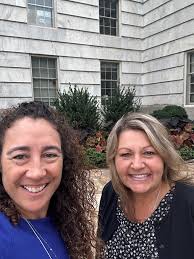 MIAA President, Lisa Veregge and PIA Director, Danielle Marquis traveled to  Washington, DC last week to attend the National Association of Professional  Insurance Agents (PIA) Leadership Conference and Advocacy Day. Lisa and