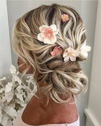 You can opt for a completely unique curly hairstyle combining any other hairstyle available. Wedding Hairstyles For Curly Hair Updo Inspirations Kiko Riaze Wedding