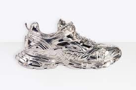 Balenciaga‏подлинная учетная запись @balenciaga 10 апр. Don T Buy Balenciaga S 5 750 Sneaker If You Plan To Wear It