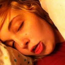 Katelyn Ferguson (@KatelynHyde)