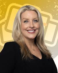 Dorothy Benson's Instagram, Twitter & Facebook