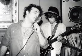 Sommaire 1 résumé de la saison 2. Joe Walsh John Belushi Jim Belushi Believes Brother John Would Be Alive If He Used Medical Marijuana Tragic Details About John Belushi Explained