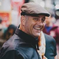 4400+ "Aïd" profiles