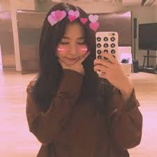 Depending on how you measure things, it's now more popular than twitter and pinterest, with only facebook and instagram havi. Snapchat Edits Idolswithsc Twitter