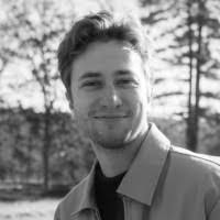 Benjamin Heintz's Instagram, Twitter & Facebook