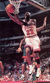 Michael Jordan Wearing Air Jordan Xi 11 Concord 41 Michael Jordan Basketball Michael Jordan Michael Jordan Pictures
