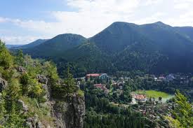 Obiective turistice importante in targoviste si imprejurimi. Atractii Turistice Din Statiunea Balneara Baile Tusnad Jurnal De Calatorii Si Lifestyle