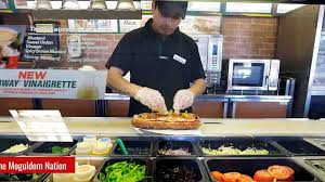 Subway's website currently lists a tuna sandwich as flaked tuna blended with creamy mayo then topped with your choice of crisp, fresh veggies. Lawsuit Claims Subway Is Selling Fake Tuna Sandwiches