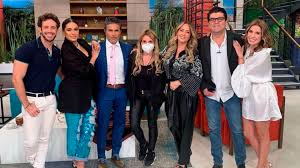 Tras las discusión televisiva entre los conductores en el set de américa hoy, este medio se comunicó con christian domínguez, donde él explicó la dinámica del programa y su postura al respecto. Voy A Correr A Todos Andrea Legarreta Y Su Advertencia En Hoy Infobae