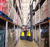 Aisle Master | Forklifts to Increase Warehouse Storage