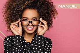 Hairstyles To Wear With Glasses How To Match The Hairdo With The Shape And Colour Of The Frame