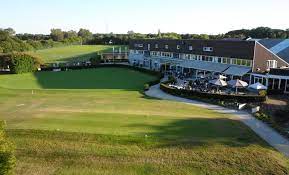 You will be happy if you can build a good score. Waregem Golf Club Golfclubs