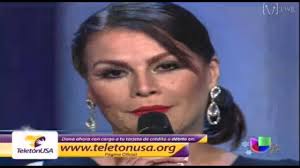 Presentación de OLGA TAÑON en La Teletón USA 2013
