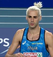 Tamberi parte subito quinto, con gaia piccardi che sale in vetta per il corriere della sera tamberi.chiara sa che il salto finale prima del match non sarà uguale, ma gimbo è tamberi, crippa, re. Bio Correndo First Reaction Shock Gimbo Tamberi Con I Capelli Ossigenati Strappa Una Qualificazione Easy Nell Alto Oggi La 2 Giornata Degli Euroindoor