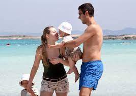 Il piccolo si chiama francesco amos e la. Barbara Berlusconi Oggi Eta Altezza Peso Compagno Gli Ex 4 Figli Lavoro