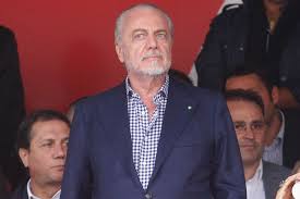 Aurelio de laurentiis nasce il 24 maggio 1949 a roma, figlio di luigi e nipote di dino de laurentiis. De Laurentiis Renewed Atmosphere Will Help Napoli To Make Up Lost Ground Forza Italian Football